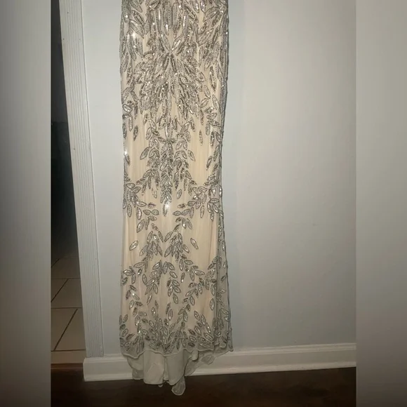 Mac Duggal 5107 Embellished Gold Leaf Long Evening Gown - Picture 5 of 16